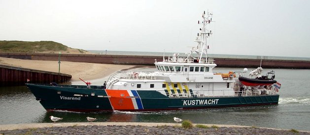 Bir Hollanda Sahil Güvenlik Gemisi